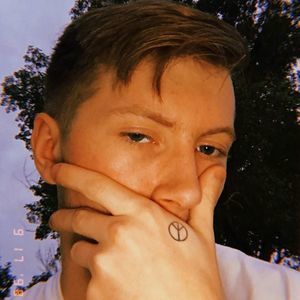 Meet your Posher, Marc